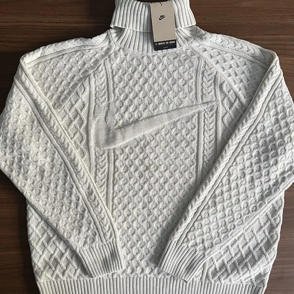 Nike Life Mens Cable Knit Turtleneck Off White Chunky Relaxed Large Sweater NWT - Picture 10 of 12